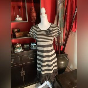 Stunning dress purchased in Paris. Grey and black. So sassy.